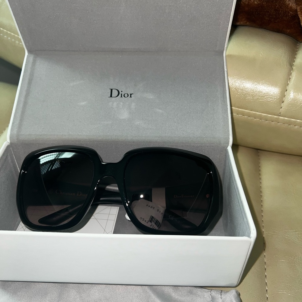 Dior Elegant Black Women's Sunglasses